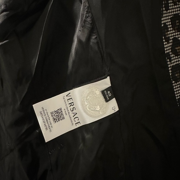 Versace Tweed Wool Leapord 2 Button Women Blazer Jacket 40 IT Reg. $2750.00 - Picture 8 of 8